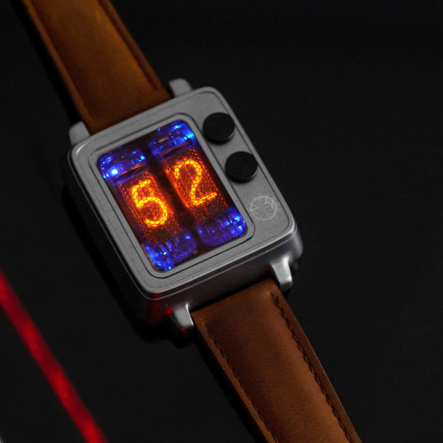 NEONWORKS new BTF nixie tube watch CRT TV retro design UNIQUE IN16 VACCUM ELECTRICAL PUNK CREATION LIMITED SELLING